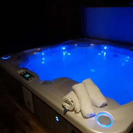 Collina * 高恩莱宾